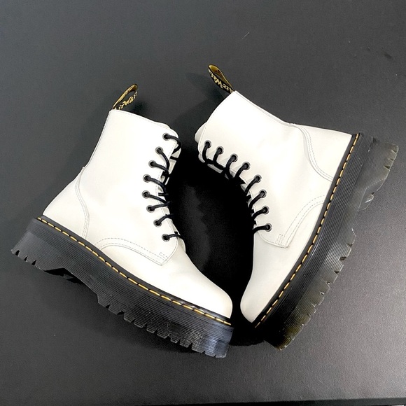 Dr. Martens Jadon Platform Lace Up Combat Boots White Leather Chunky Feminine - Picture 11 of 15